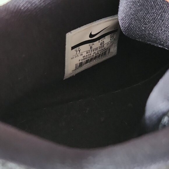 NIKE | Kyrie Irving 5 Friends Multicolor High sneakers boys sz 7 - Picture 7 of 7